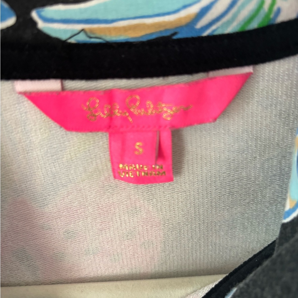Lilly Pulitzer Pink and Green Floral Popover Jacket - Picture 3 of 4